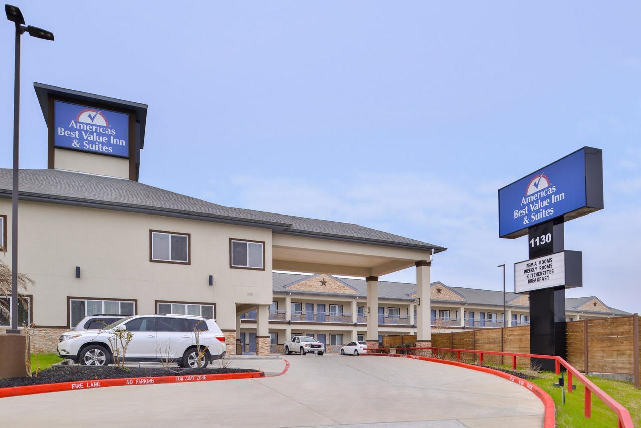 Americas Inn & Suites Iah North Humble Exterior foto